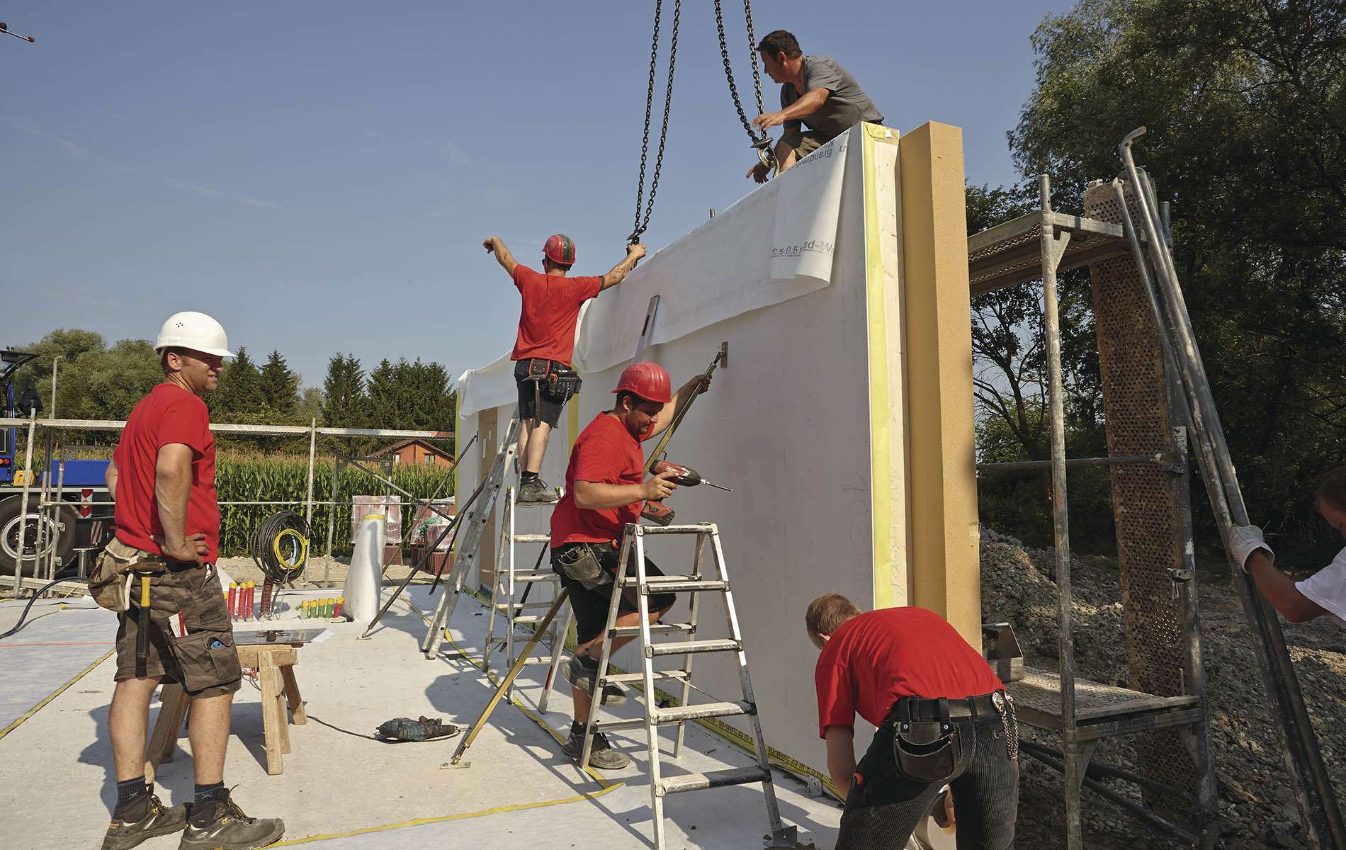 Montage eines Fertighauses
