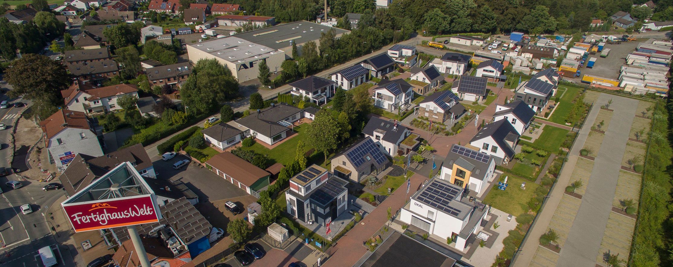 Luftansicht der FertighausWelt Wuppertal